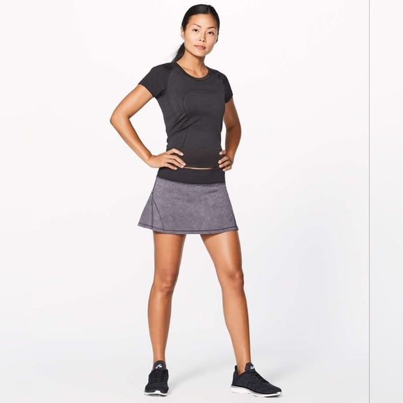 Lululemon Circuit Breaker Skirt II W88128 Women's Sport Skort Size 6 Gray Black - Picture 13 of 13